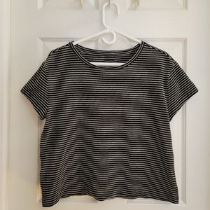5/$20 Black white striped oversized boxy crewneck tee t-shirt GAP medium